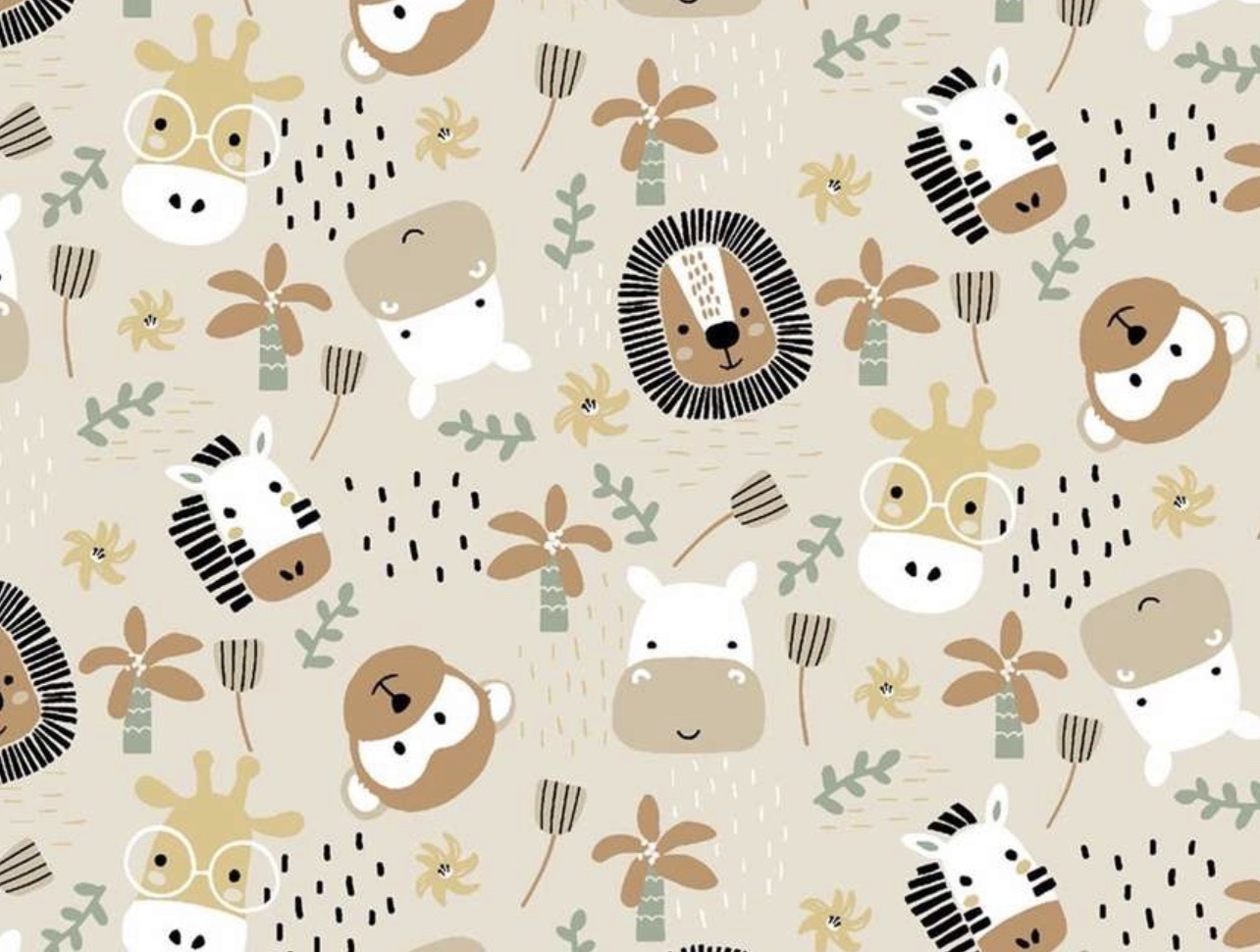 Animales de safari (leones, cebras) sobre crema